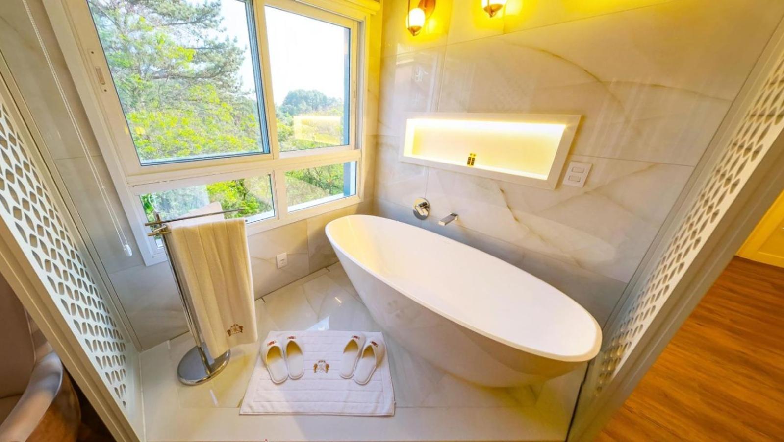 Hotel E Restaurante Giratorio Rf Vision - A Melhor Vista 360 De Gramado Eksteriør bilde